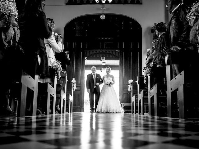 Le mariage de Christophe et Sabrina à Goeulzin, Nord 32