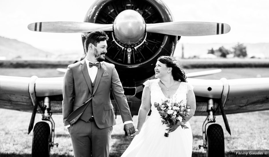 Le mariage de Christopher et Elodie à Saint-Jean-de-Bournay, Isère