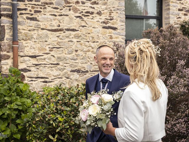 Le mariage de Nicolas et Sophie à Corps-Nuds, Ille et Vilaine 4