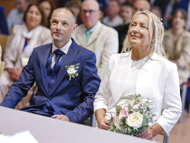 Le mariage de Nicolas et Sophie à Corps-Nuds, Ille et Vilaine 28