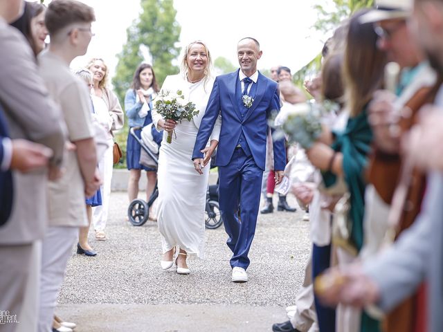 Le mariage de Nicolas et Sophie à Corps-Nuds, Ille et Vilaine 93