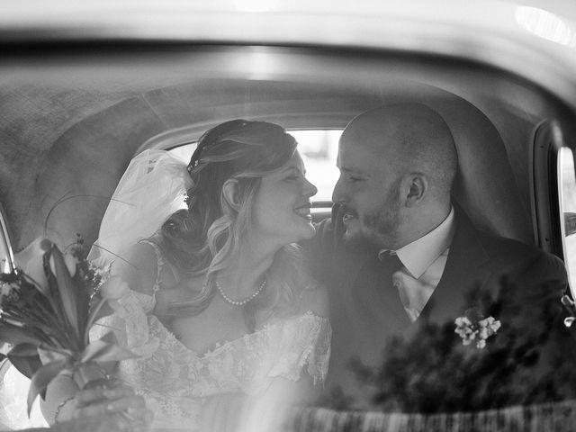 Le mariage de Romain et Johanna  à Pernes-les-Fontaines, Vaucluse 18