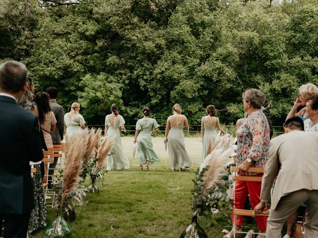 Le mariage de Geoffroy et Daphné à Jouy, Yonne 14