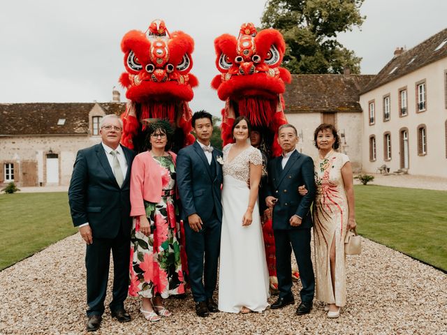 Le mariage de Geoffroy et Daphné à Jouy, Yonne 23