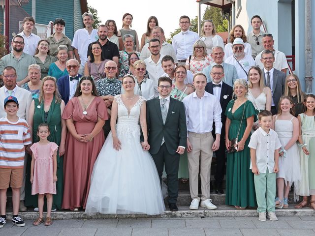 Le mariage de Pierre et Léa à Le Syndicat, Vosges 9