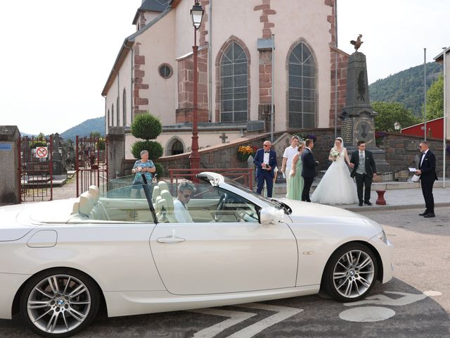 Le mariage de Pierre et Léa à Le Syndicat, Vosges 12