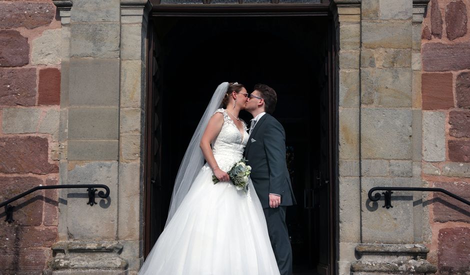 Le mariage de Pierre et Léa à Le Syndicat, Vosges