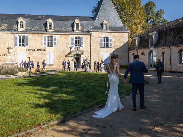 Le mariage de Rémi et Laura à Périgueux, Dordogne 32