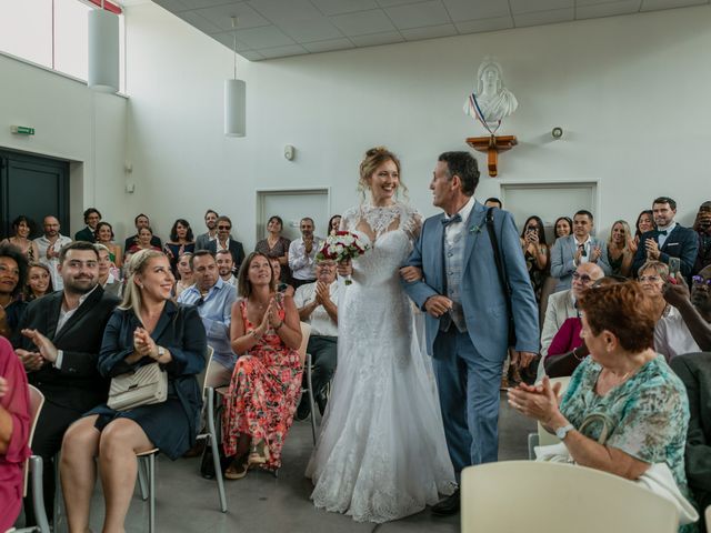 Le mariage de Jérémy et Christelle à Carcassonne, Aude 24