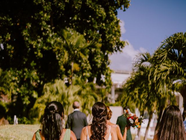 Le mariage de Etienne et Angélique à Saint-Pierre, La Réunion 13