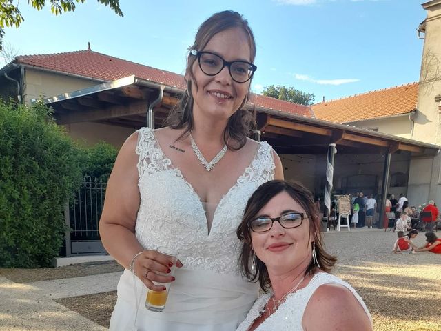 Le mariage de Céline  et Adeline à Sorèze, Tarn 25