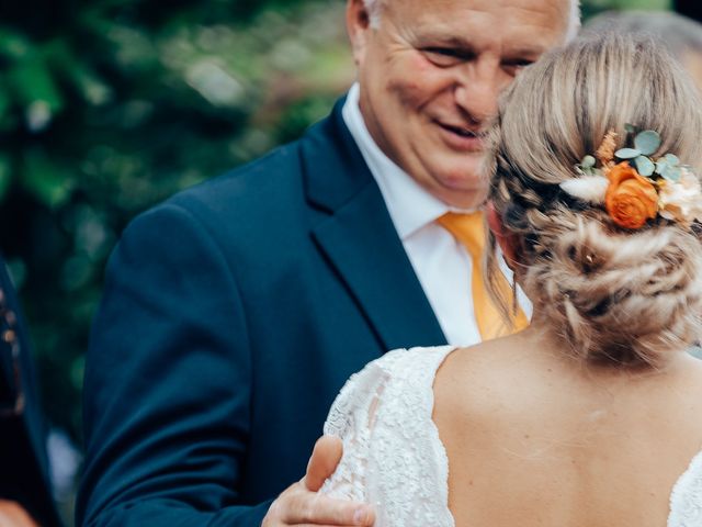 Le mariage de Yanisse et Arthur à Lanvénégen, Morbihan 17
