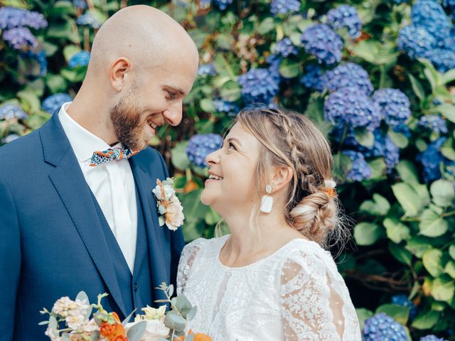 Le mariage de Yanisse et Arthur à Lanvénégen, Morbihan 19
