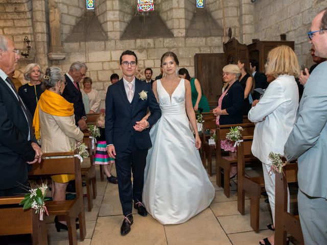 Le mariage de Alexandre et Barbora à Magnac-sur-Touvre, Charente 29