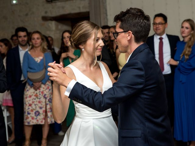 Le mariage de Alexandre et Barbora à Magnac-sur-Touvre, Charente 74