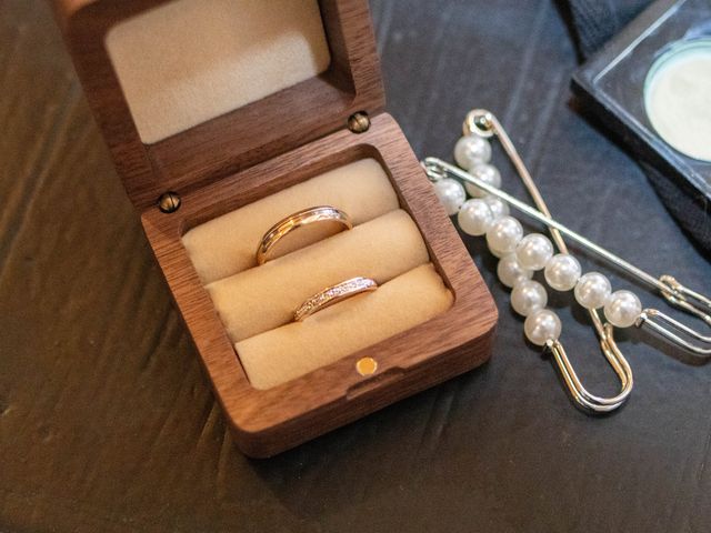 Le mariage de Anais et Morgan à Marseillan, Hérault 5