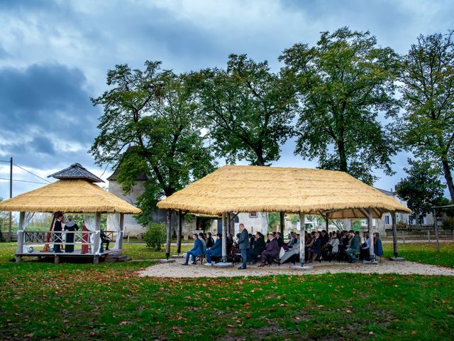 Le mariage de Tony et Laurie à Sainte-Bazeille, Lot-et-Garonne 29