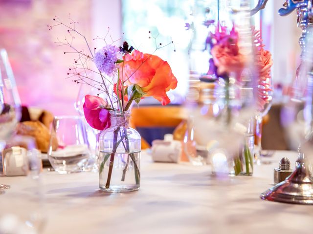 Le mariage de Tony et Laurie à Sainte-Bazeille, Lot-et-Garonne 38