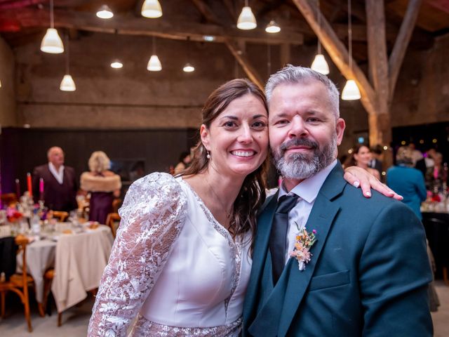 Le mariage de Tony et Laurie à Sainte-Bazeille, Lot-et-Garonne 51