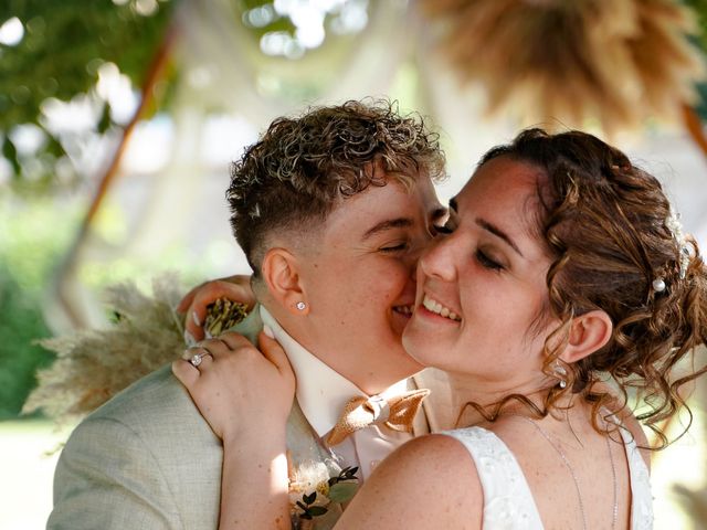 Le mariage de Laura et Tiffany à Mougon, Deux-Sèvres 16