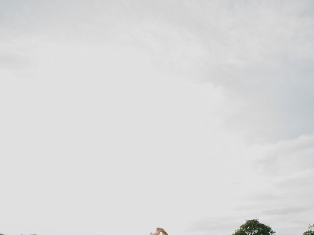 Le mariage de Glory et Pauline à Roiffé, Vienne 4