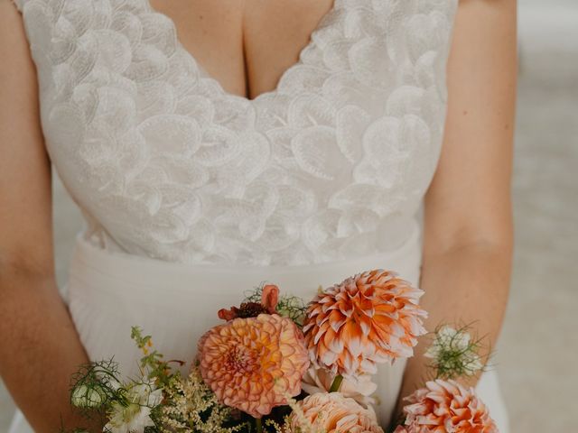 Le mariage de Glory et Pauline à Roiffé, Vienne 9