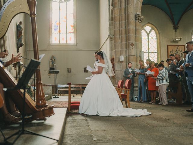 Le mariage de Charline et Florian à Plouescat, Finistère 4