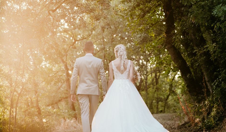 Le mariage de Alex et Charléne  à Saint-Germain-des-Prés, Tarn