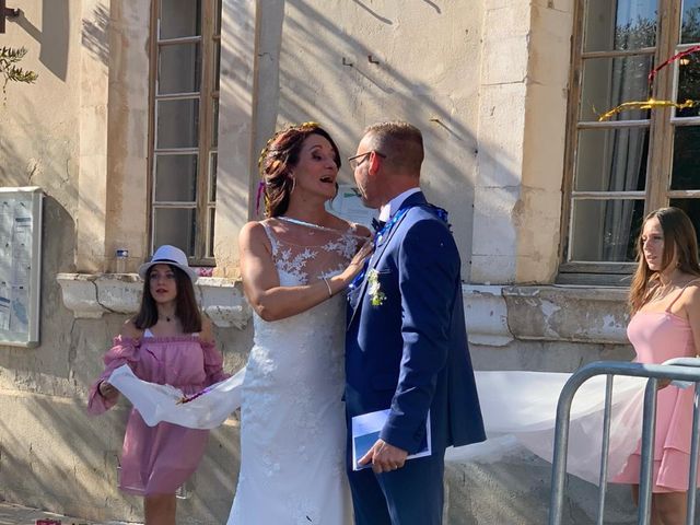Le mariage de Eric  et Barbara à Monteux, Vaucluse 6