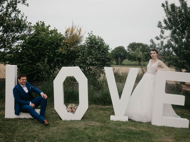 Le mariage de Maxime et Mélissa à Cossé-le-Vivien, Mayenne 11