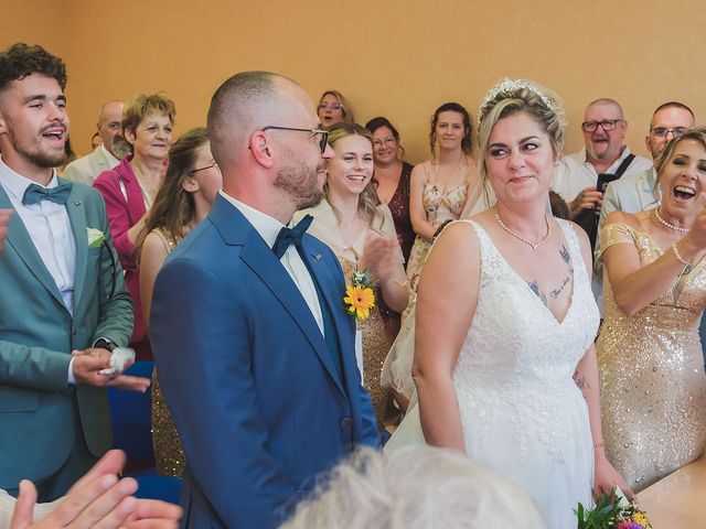 Le mariage de David et Emilie à Servigny-lès-Sainte-Barbe, Moselle 77