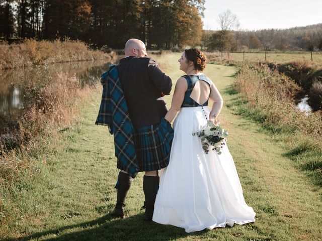 Le mariage de Alrick et Gersende à Jandun, Ardennes 7