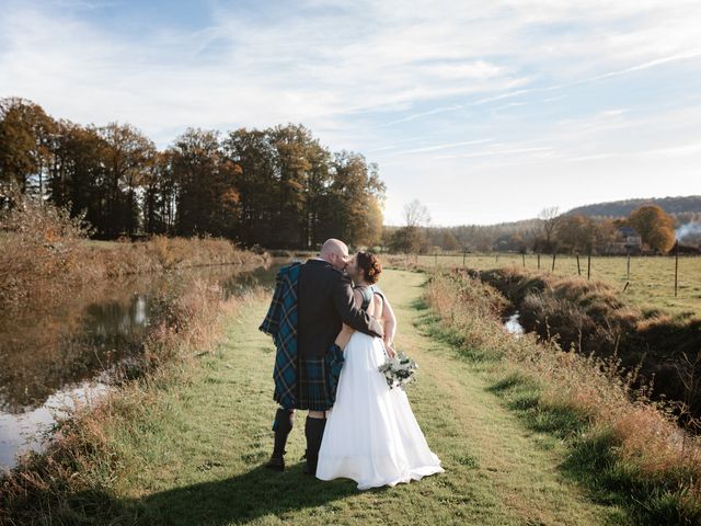 Le mariage de Alrick et Gersende à Jandun, Ardennes 8