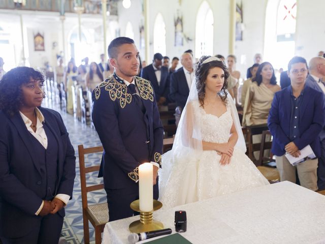Le mariage de Alexandre et Julie à Saint-Louis, La Réunion 23