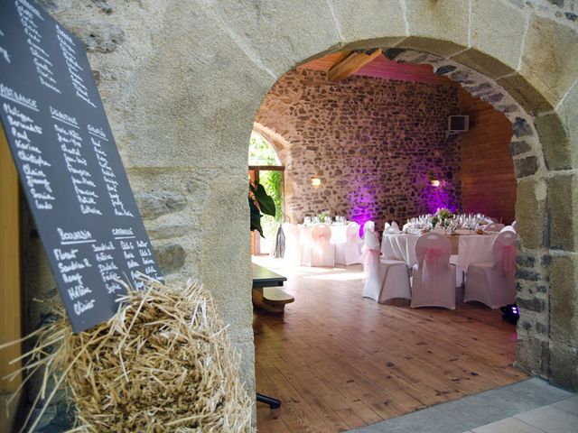 Le mariage de Franck et Géraldine à Aydat, Puy-de-Dôme 19