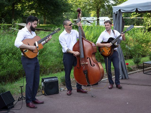 Le mariage de Emmanuel et Nathalie à Forges-les-Eaux, Seine-Maritime 18