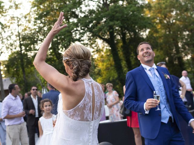 Le mariage de Emmanuel et Nathalie à Forges-les-Eaux, Seine-Maritime 23