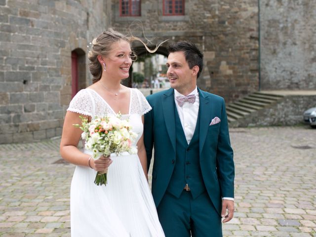 Le mariage de Yoann et Elodie à Pleurtuit, Ille et Vilaine 4