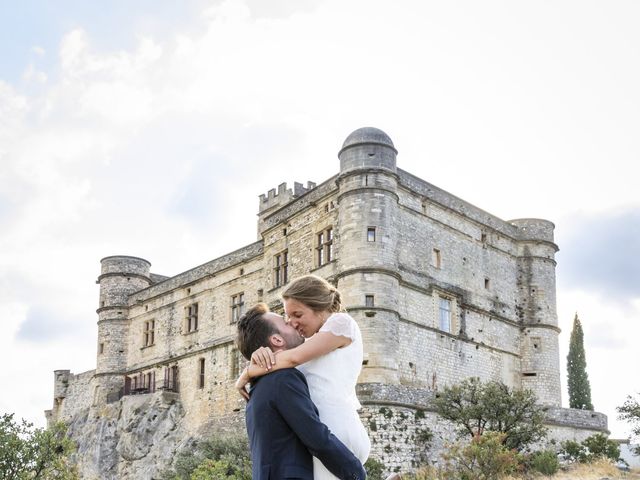 Le mariage de François et Margot à Le Barroux, Vaucluse 1