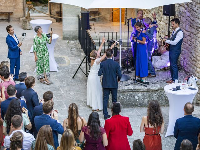 Le mariage de François et Margot à Le Barroux, Vaucluse 81