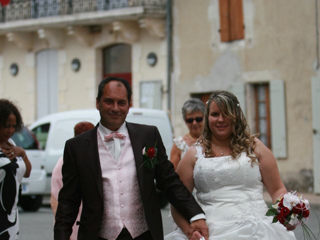 Le mariage de Christophe et Alexandra à Saint-Méard-de-Gurçon, Dordogne 18