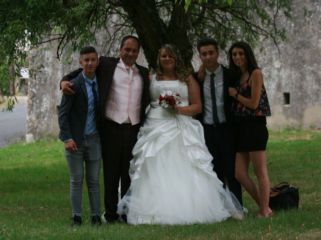 Le mariage de Christophe et Alexandra à Saint-Méard-de-Gurçon, Dordogne 26