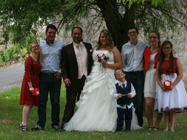 Le mariage de Christophe et Alexandra à Saint-Méard-de-Gurçon, Dordogne 32