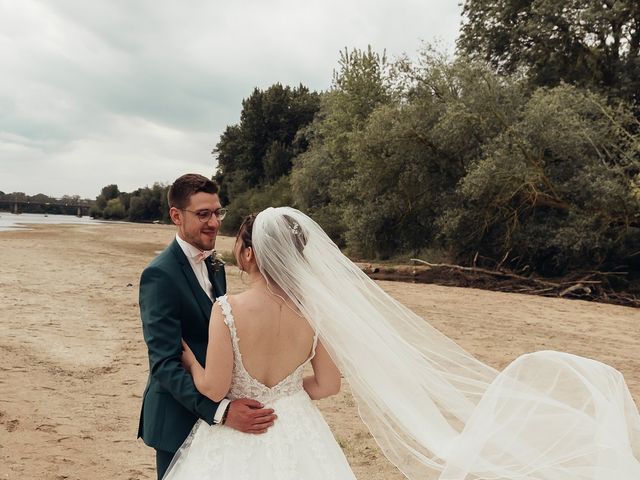 Le mariage de Jérémy et Grégorie à Chanzeaux, Maine et Loire 5