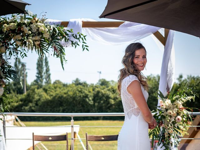 Le mariage de Claire et Michel à Châtillon-sur-Chalaronne, Ain 11