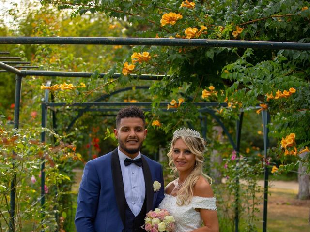 Le mariage de Morad et Gaelle à Poitiers, Vienne 32