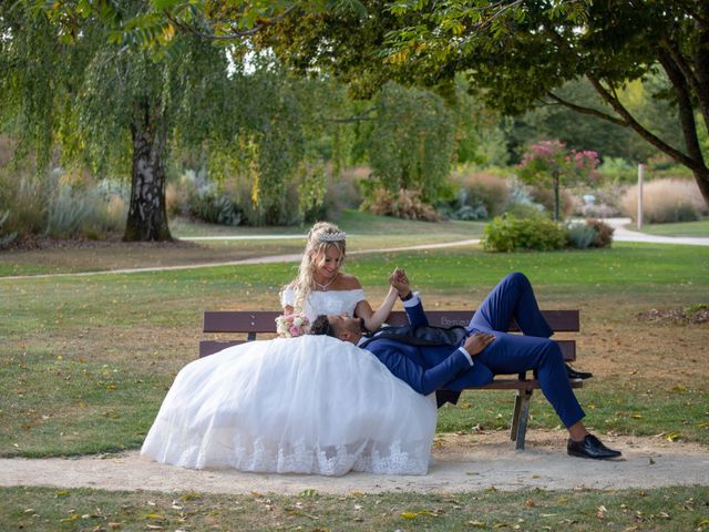 Le mariage de Morad et Gaelle à Poitiers, Vienne 42