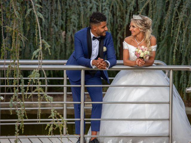 Le mariage de Morad et Gaelle à Poitiers, Vienne 45