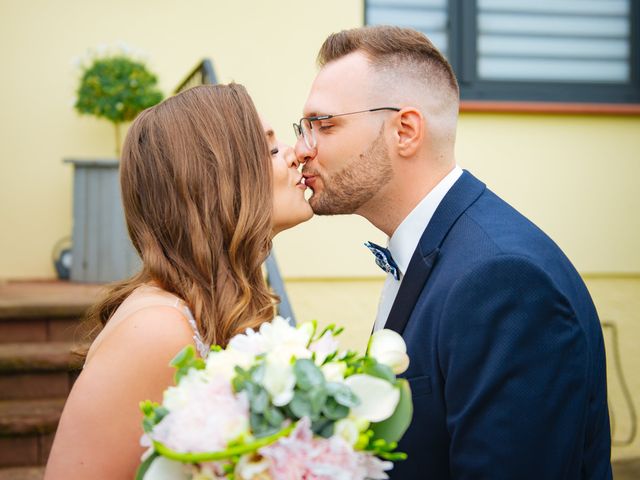 Le mariage de Benoit et Marianna à Woustviller, Moselle 7