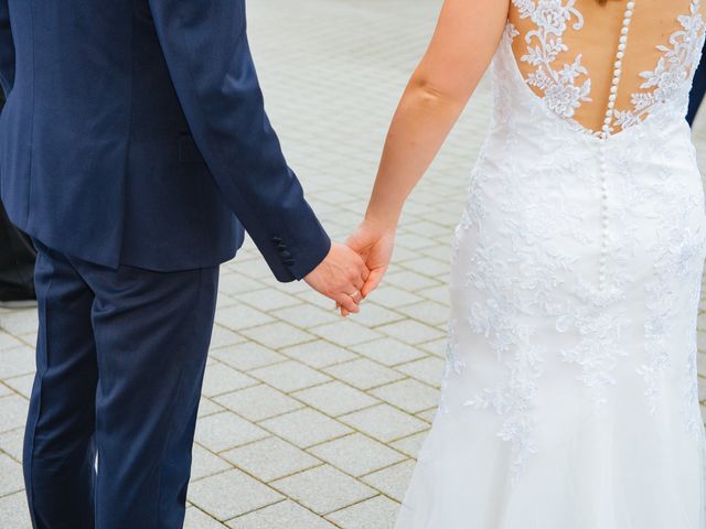 Le mariage de Benoit et Marianna à Woustviller, Moselle 23